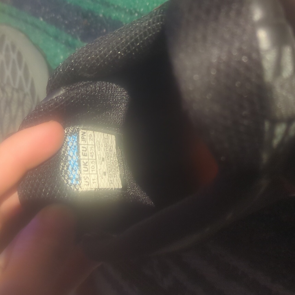 Black and Gray Athletic Shoes. Hoka one one Speed Instinct - Picture 3 of 3